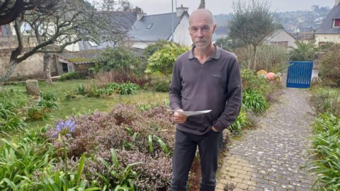 Dr Pierre Philippe Lanceur d'alertes Algues Vertes. Crédits Sylvain Ernault